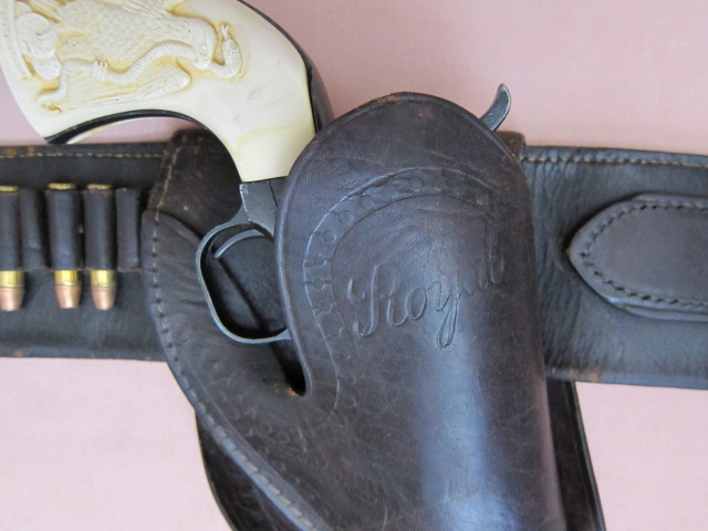 Catalog Holster and Belt - Rolled border tooling